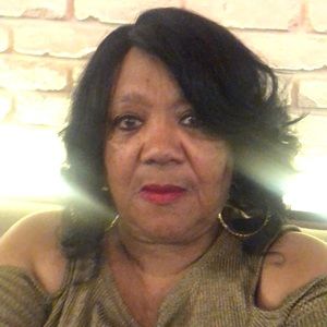 Meet your Posher, Pamela